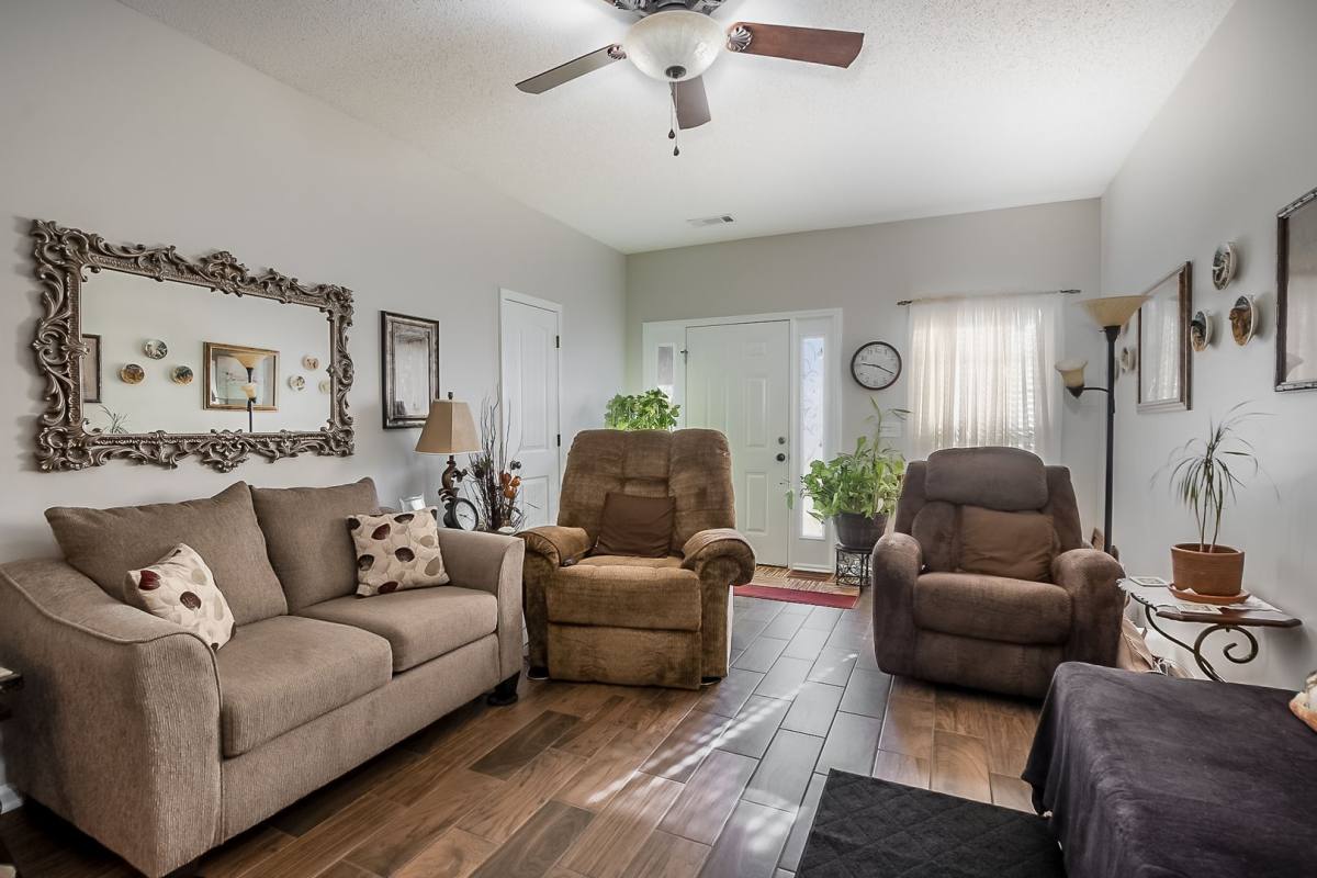 Townhouse for rent at 6482 Covington Villas Lane, Tuscaloosa, AL 35405