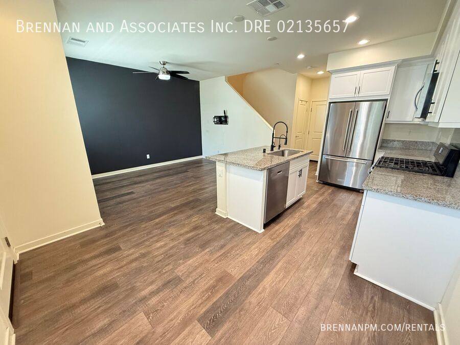 Townhouse for rent at 2024 Foxtrot Loop #3, Chula Vista, CA 91915