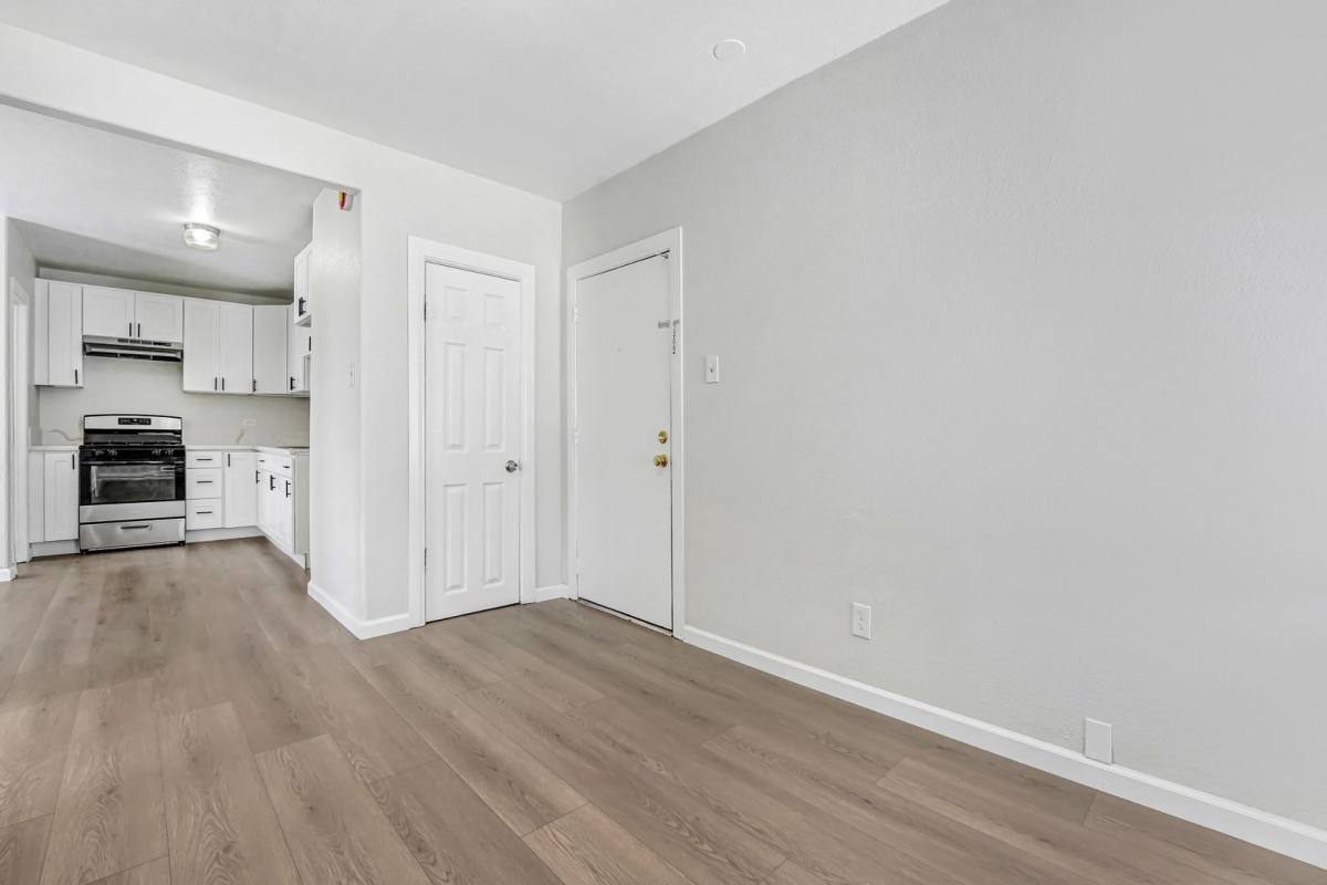 Apartment for rent at 113 California Ave, Montebello, CA 90640