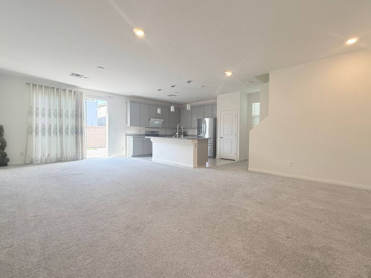 House for rent at 7659 W Mistral Ave, Las Vegas, NV 89113