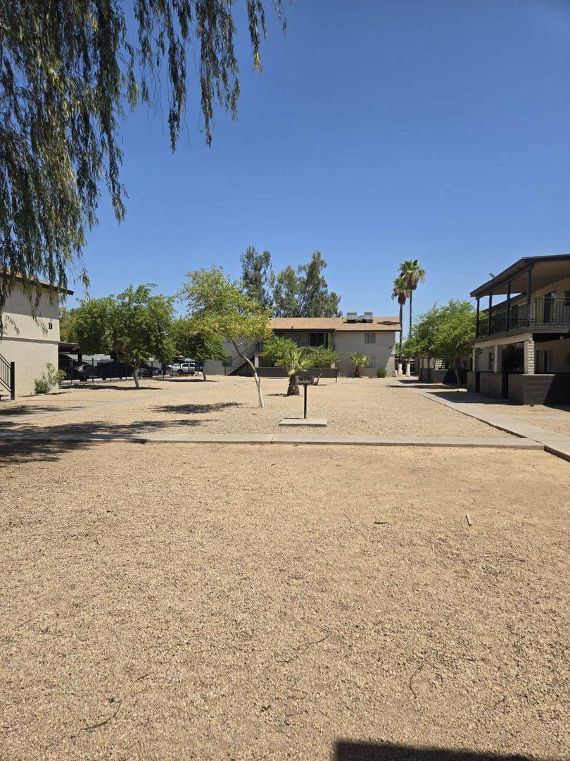 Apartment for rent at 2344 W Devonshire Ave, Phoenix, AZ 85015