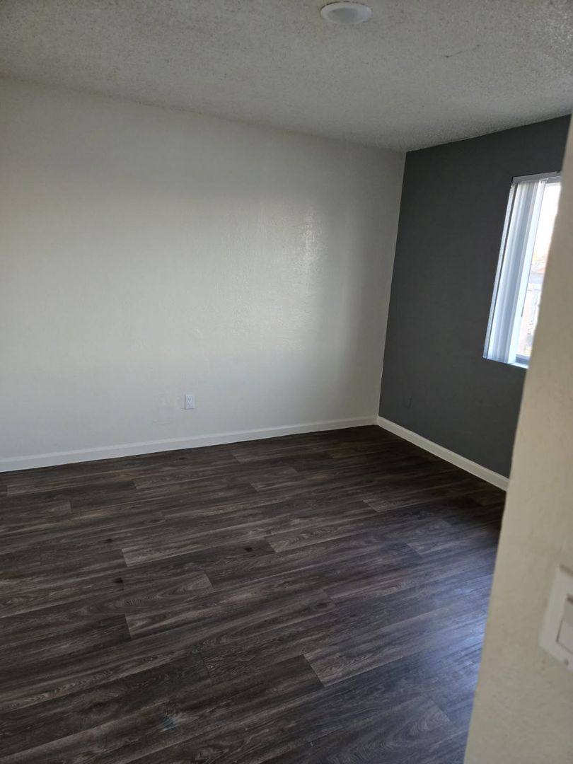 Apartment for rent at 2344 W Devonshire Ave, Phoenix, AZ 85015