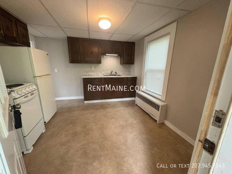 Apartment for rent at 101 Front St #3, Old Town, ME 04468