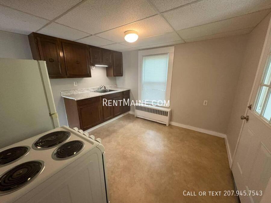 Apartment for rent at 101 Front St #3, Old Town, ME 04468