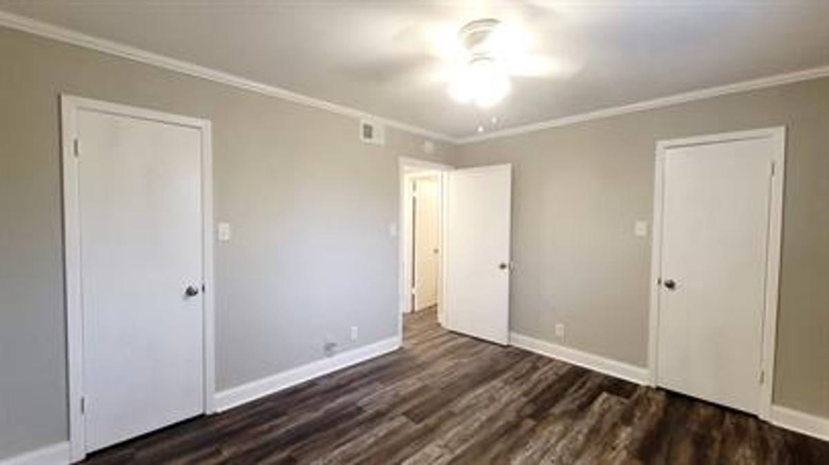 Apartment for rent at 403 Main St, Mount Vernon, TX 75457