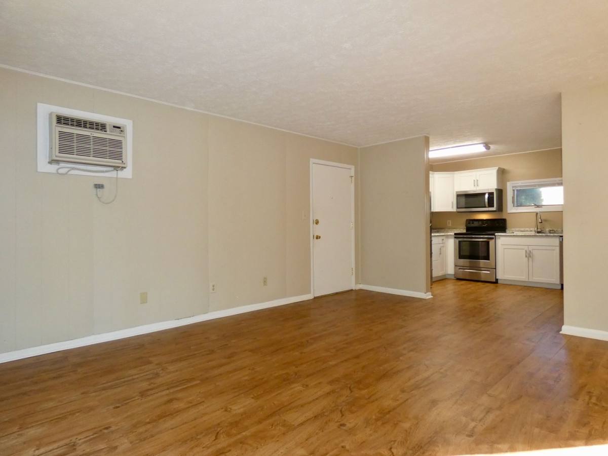 Apartment for rent at 105 S Main St, Weaverville, NC 28787