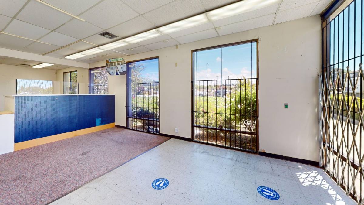 Apartment for rent at 2101 Vale Rd #100 100, San Pablo, CA 94806