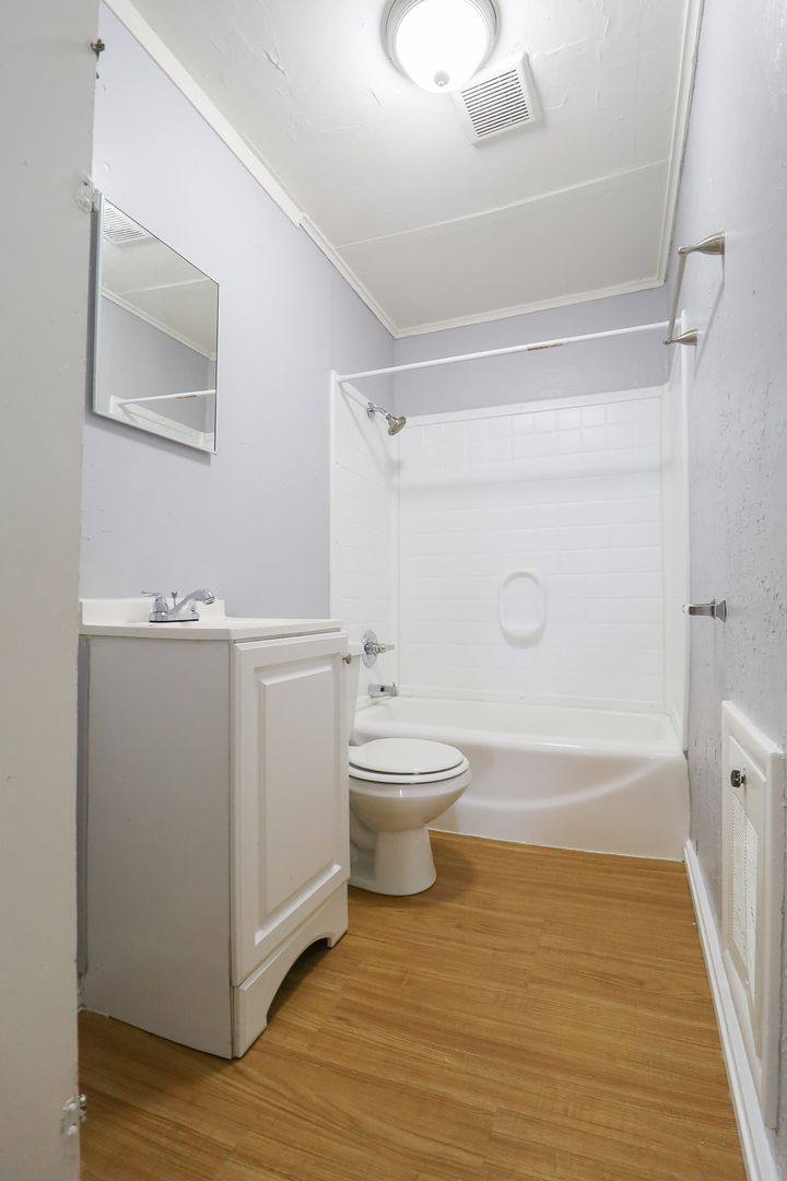 Apartment for rent at 1625 E 4th St, Tulsa, OK 74120