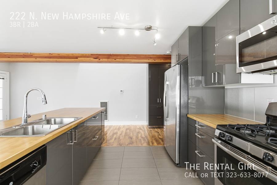 Apartment for rent at 222 N New Hampshire Ave, Los Angeles, CA 90004