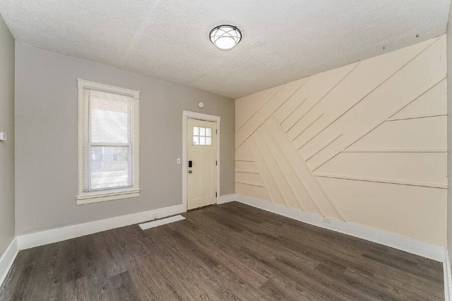 Apartment for rent at 1947 W 58th St Down #1, Cleveland, OH 44102