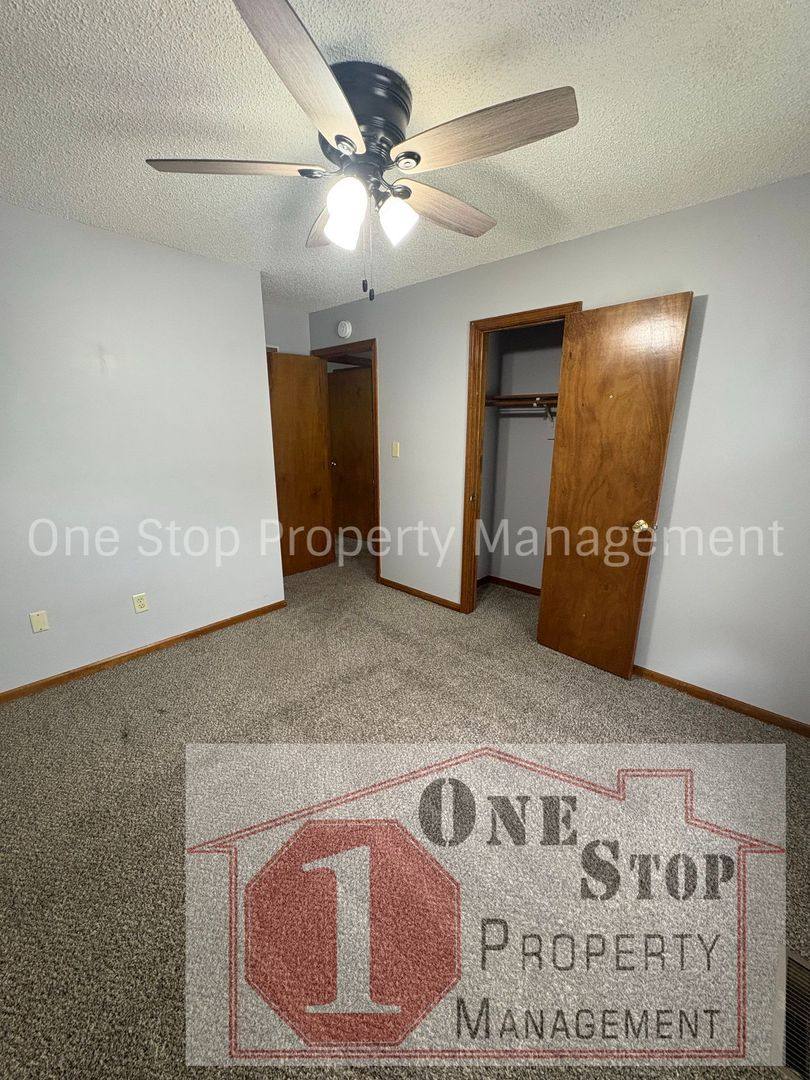 House for rent at 2612 SE 7th St Terrace, Blue Springs, MO 64014