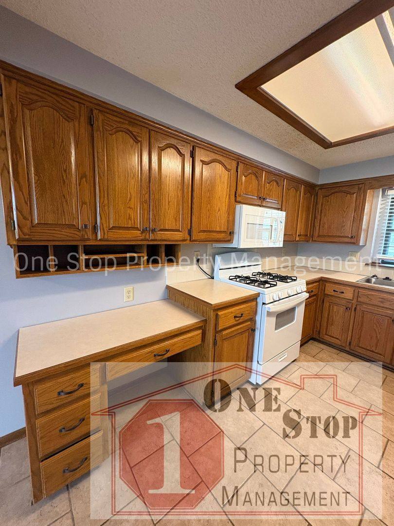 House for rent at 2612 SE 7th St Terrace, Blue Springs, MO 64014