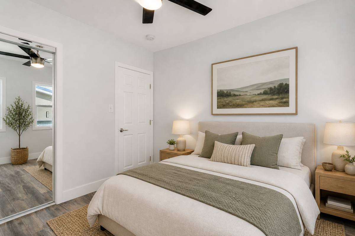 Apartment for rent at 2755 James M Wood Blvd, Los Angeles, CA 90005