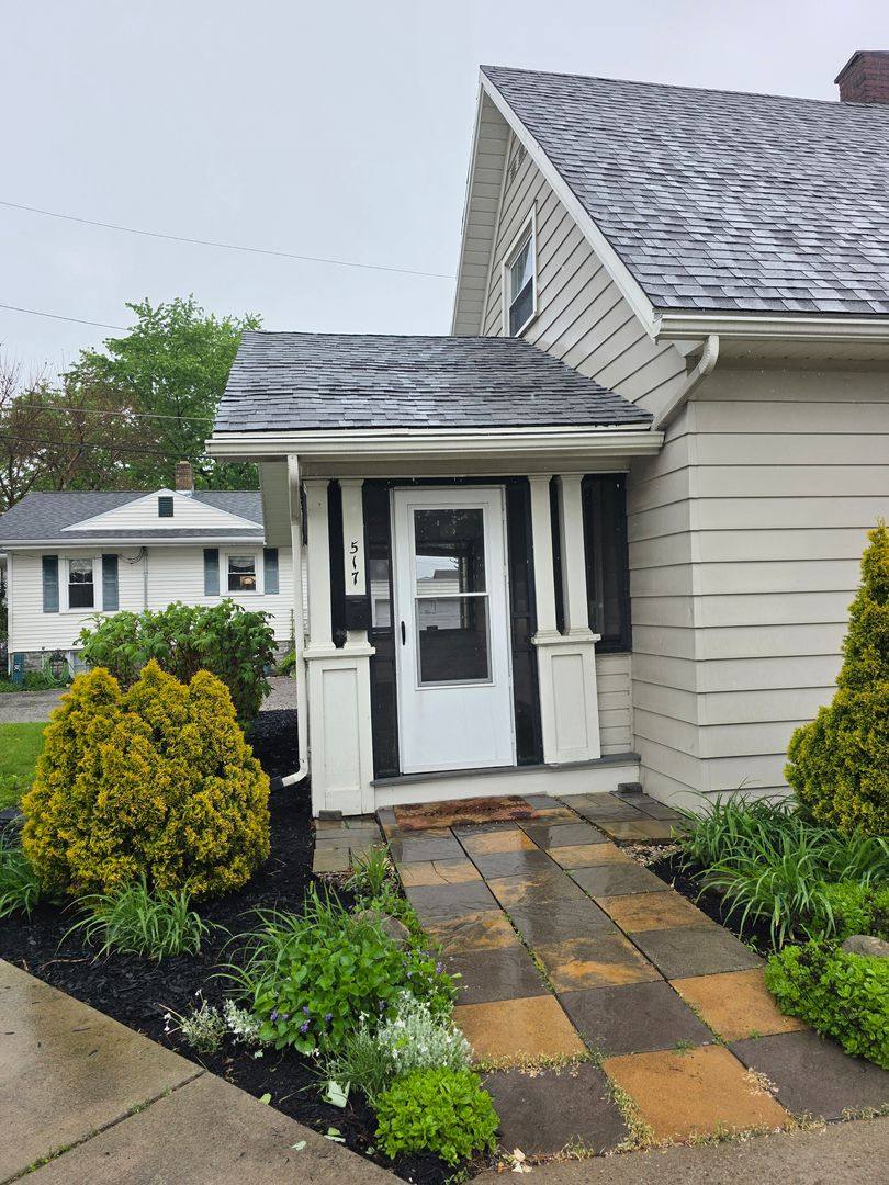 House for rent at 517 Lima Ave, Findlay, OH 45840