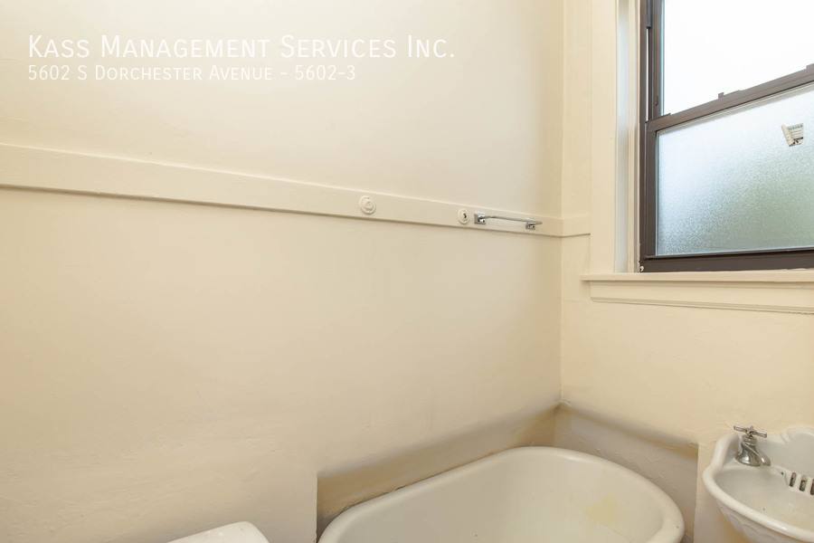 Apartment for rent at 5602 S Dorchester Ave #3, Chicago, IL 60637