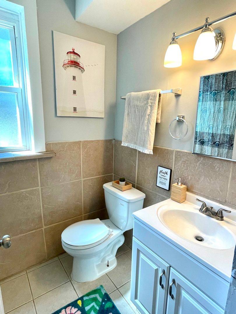 Apartment for rent at 4568 Flad Ave #2E, Saint Louis, MO 63110