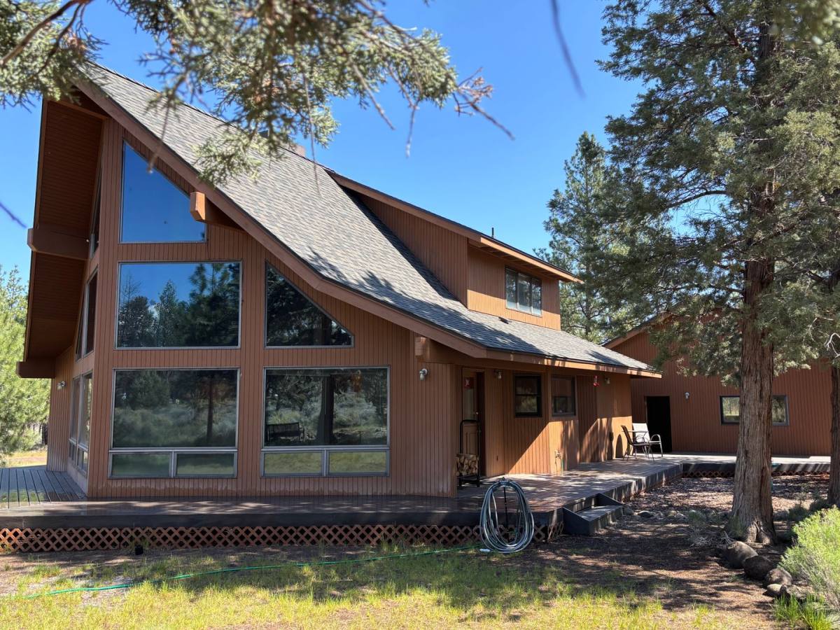 House for rent at 67430 Harrington Loop Rd, Bend, OR 97703
