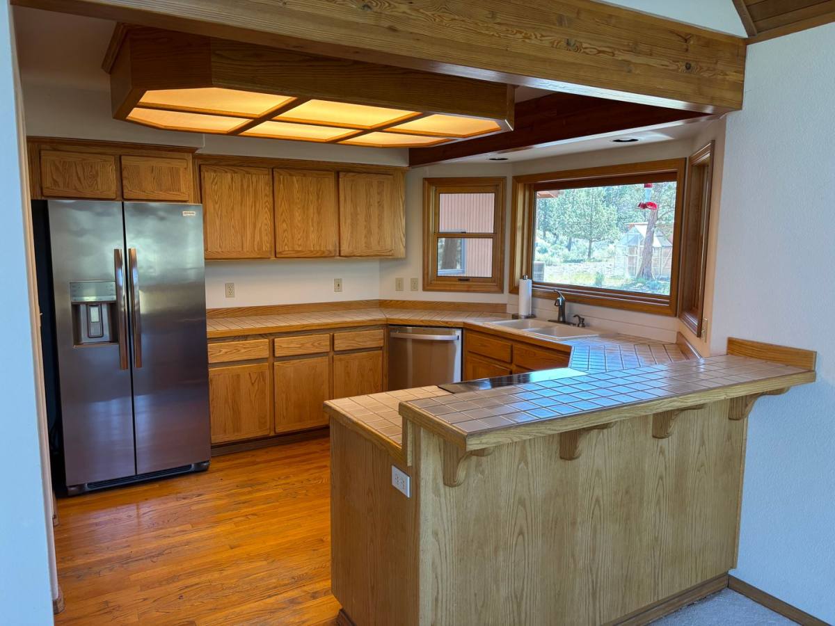 House for rent at 67430 Harrington Loop Rd, Bend, OR 97703