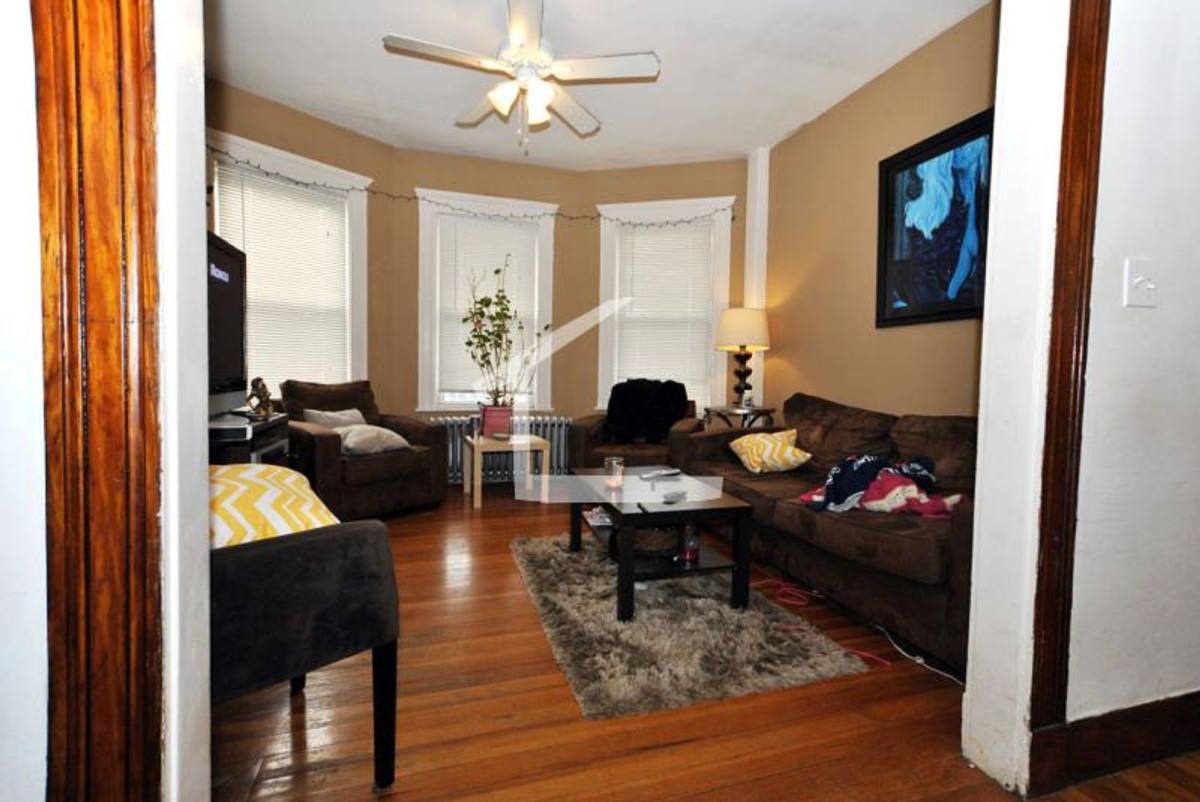 House for rent at 144 Brooks #1, Brighton, MA 02135