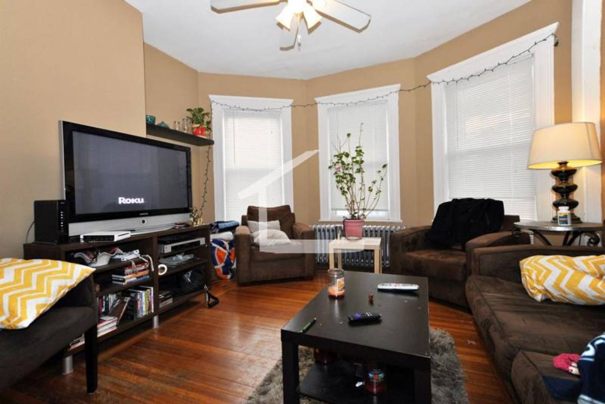 House for rent at 144 Brooks #1, Brighton, MA 02135
