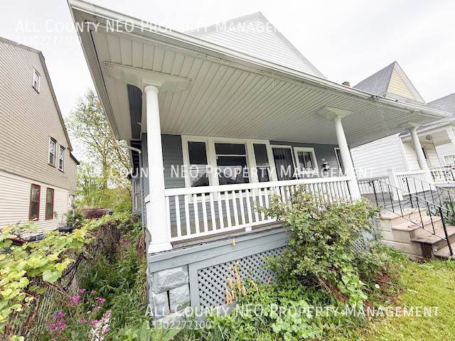 Apartment for rent at 2048 W 100th St #1, Cleveland, OH 44102