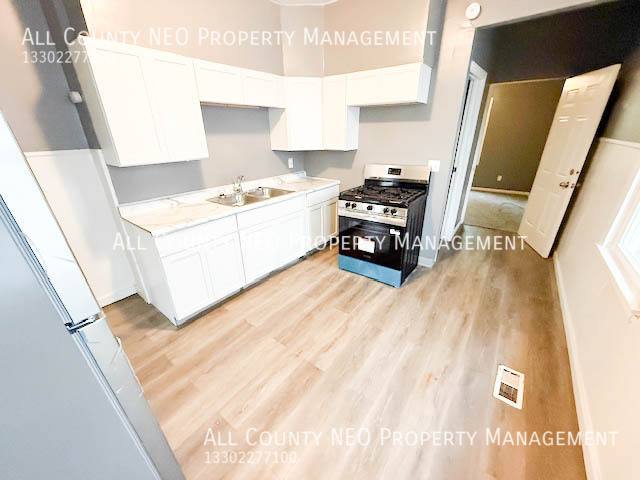 Apartment for rent at 2048 W 100th St #1, Cleveland, OH 44102