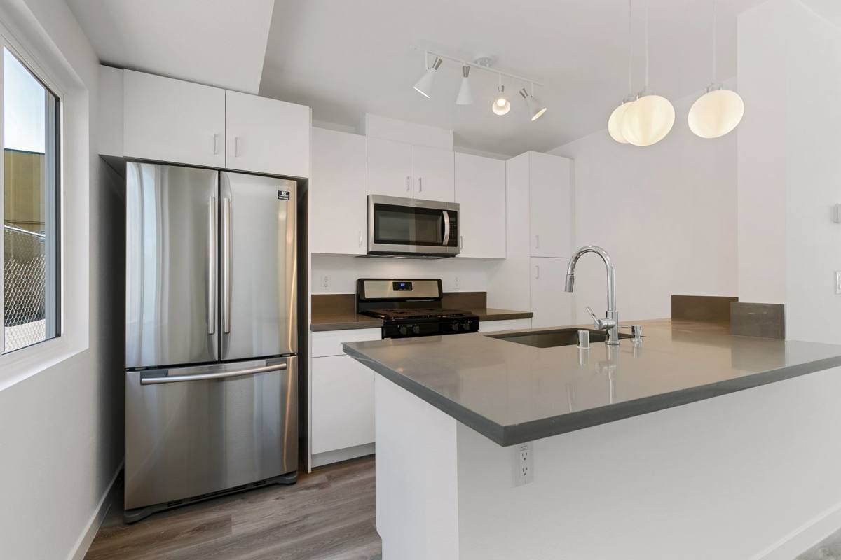 Apartment for rent at 6736 Woodley Ave, Van Nuys, CA 91406