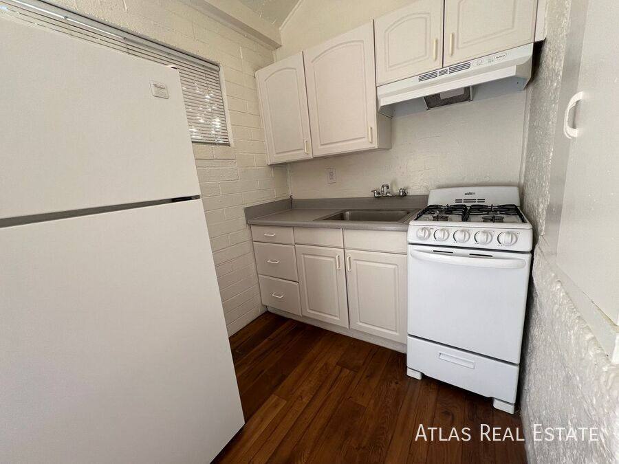Apartment for rent at 810 E 9th St #3, Tucson, AZ 85719