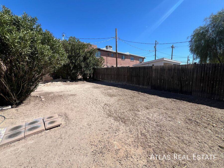 Apartment for rent at 810 E 9th St #3, Tucson, AZ 85719