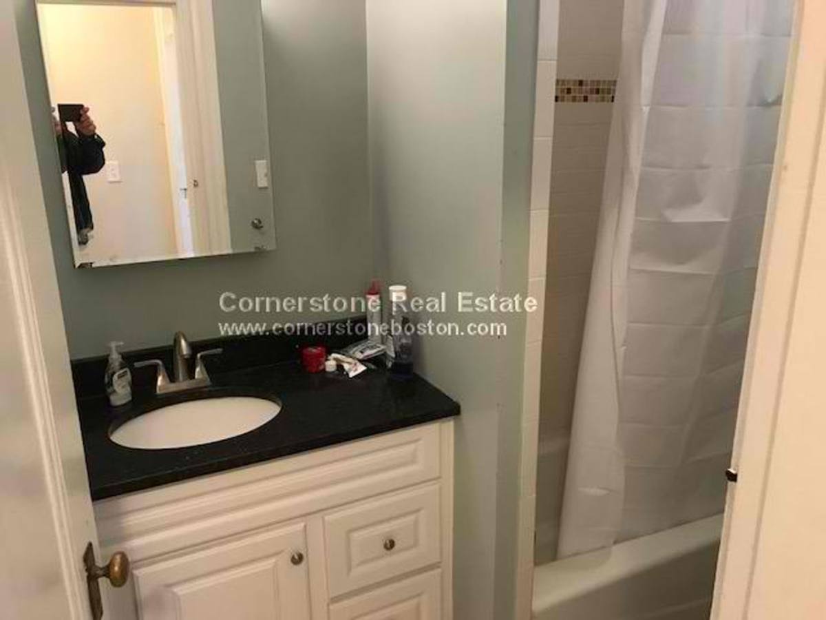 Apartment for rent at 1293 Cambridge St #3L, Cambridge, MA 02139