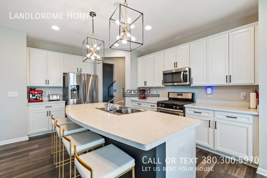 Condo for rent at 648 White Fawn Run, Delaware, OH 43015