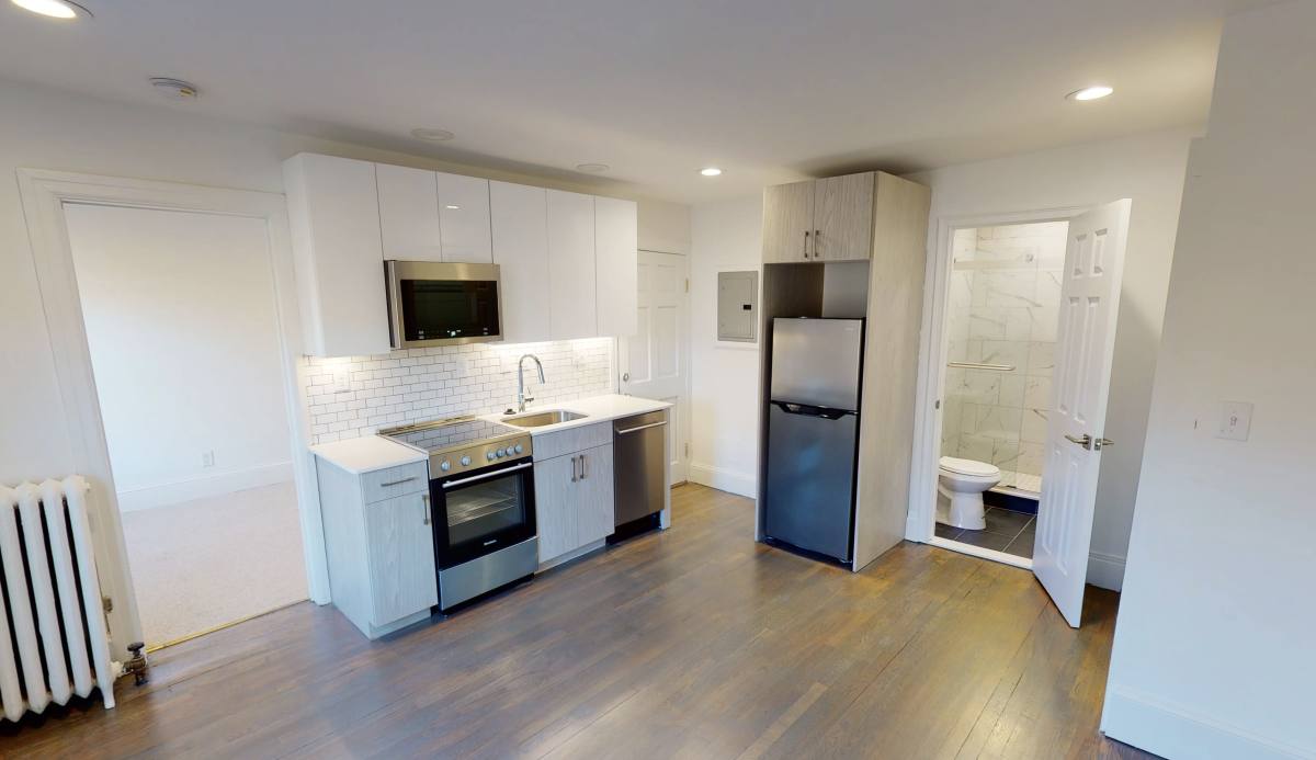 Apartment for rent at 225 Newbury St, Boston, MA 02116
