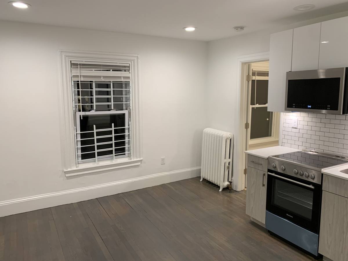 Apartment for rent at 225 Newbury St, Boston, MA 02116