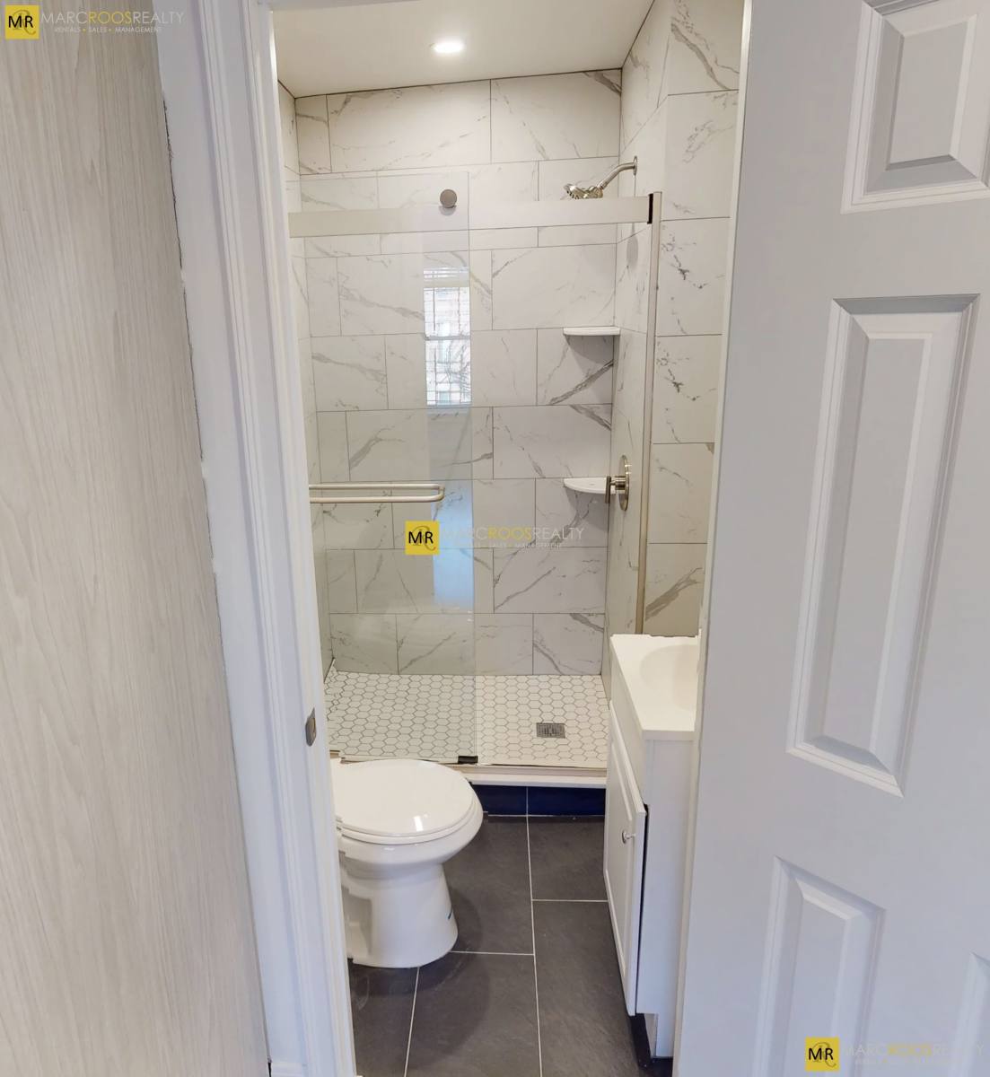 Apartment for rent at 225 Newbury St, Boston, MA 02116