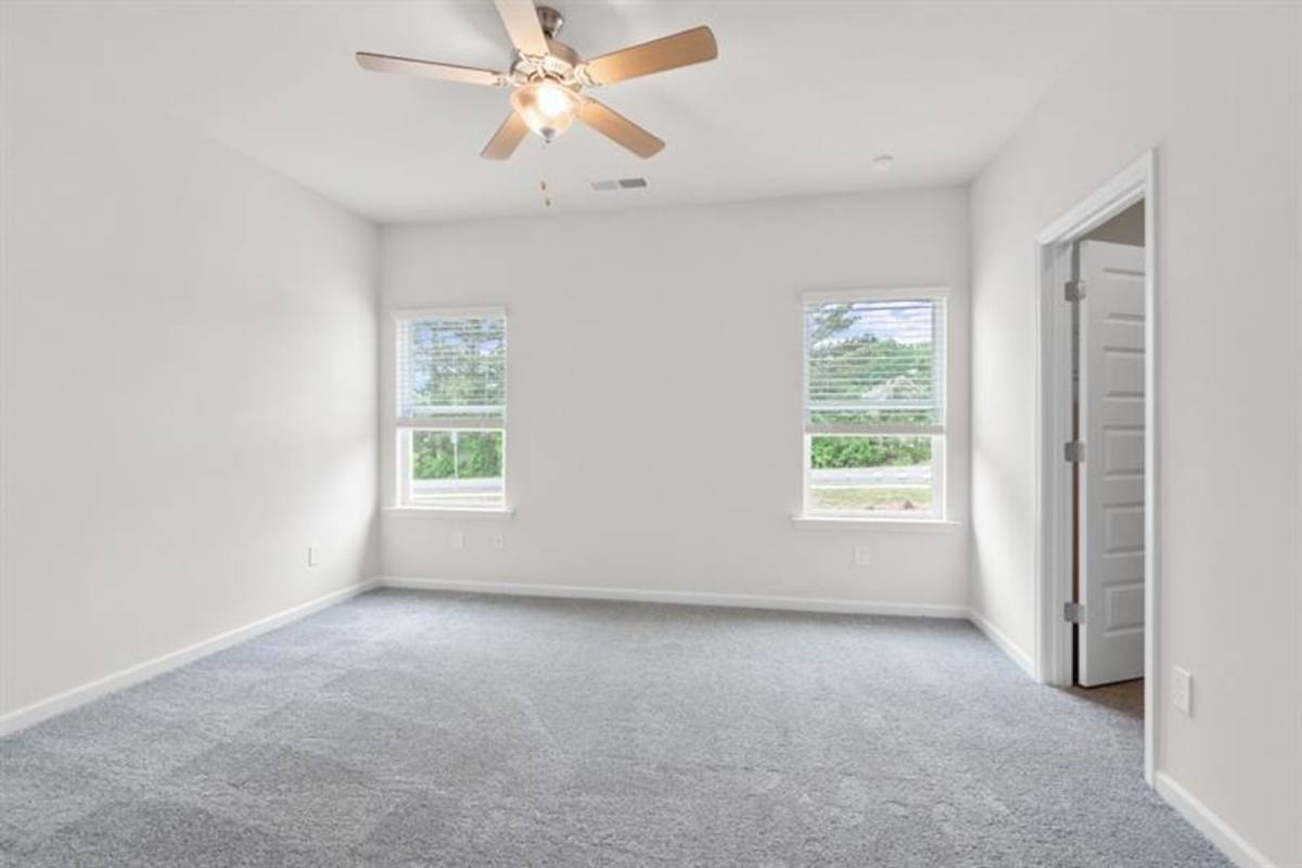 Townhouse for rent at 265 Dupont Dr, Cartersville, GA 30121