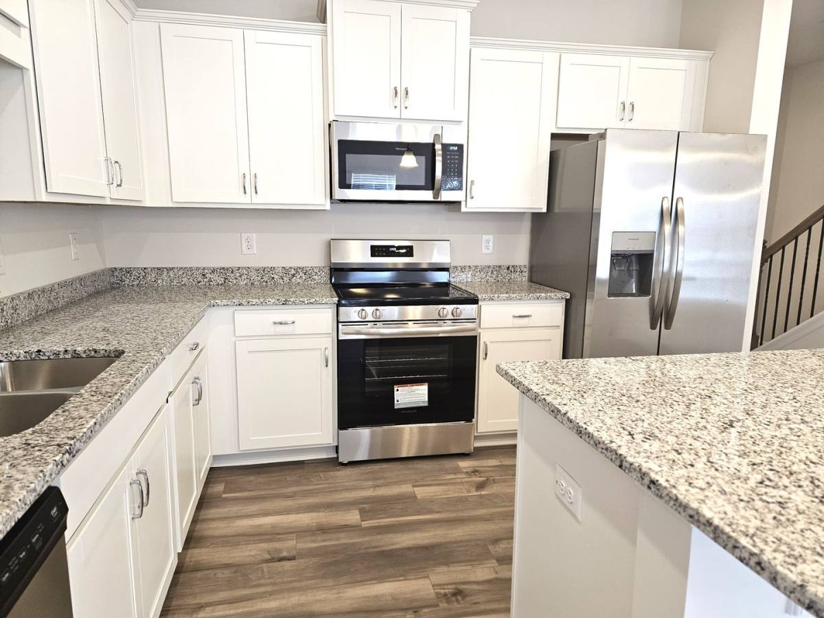 Townhouse for rent at 265 Dupont Dr, Cartersville, GA 30121