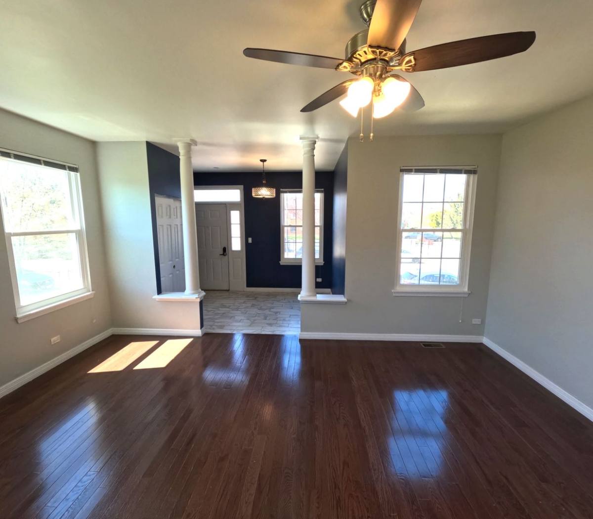 Apartment for rent at 3629 S Indiana Ave, Chicago, IL 60653