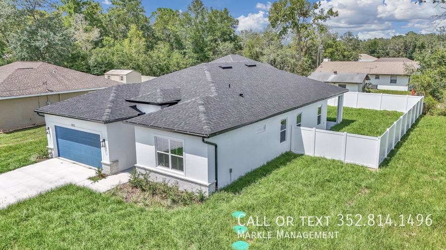 House for rent at 9393 SE 158th Place, Summerfield, FL 34491