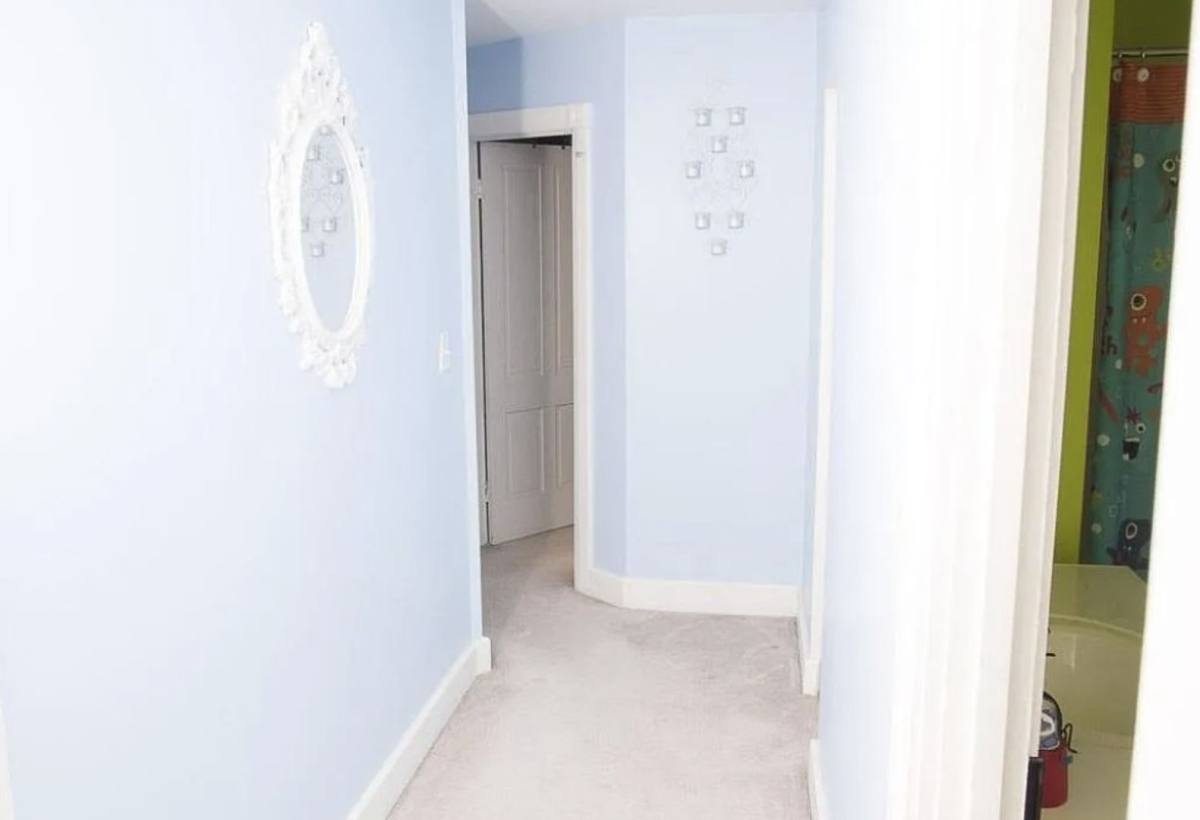 House for rent at 216 W Broadway, Red Lion, PA 17356