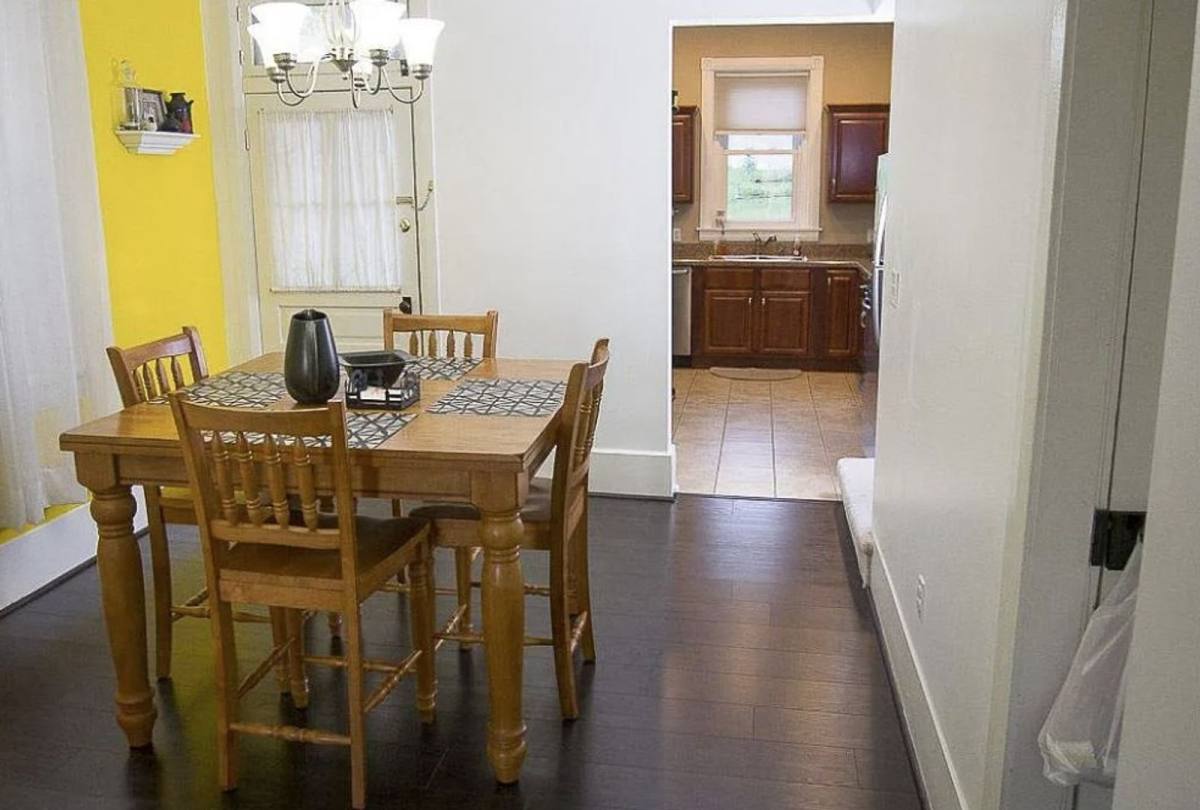 House for rent at 216 W Broadway, Red Lion, PA 17356