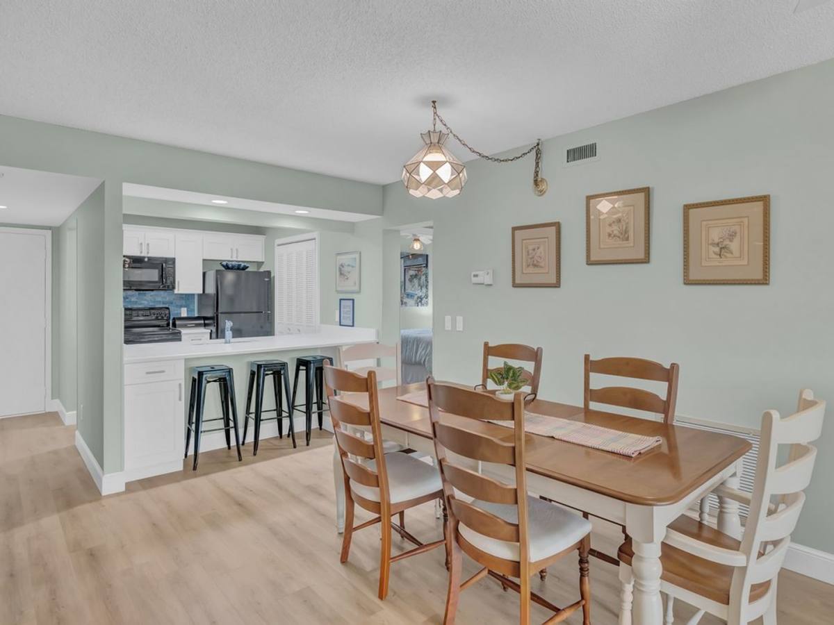 Condo for rent at 28 Plantation Dr, Vero Beach, FL 32968