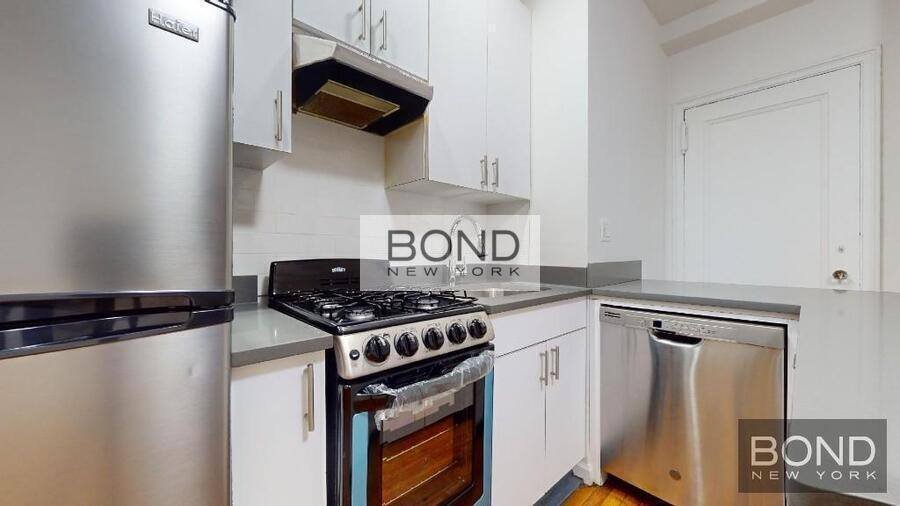 Apartment for rent at 140 E 46th St #K, New York, NY 10017