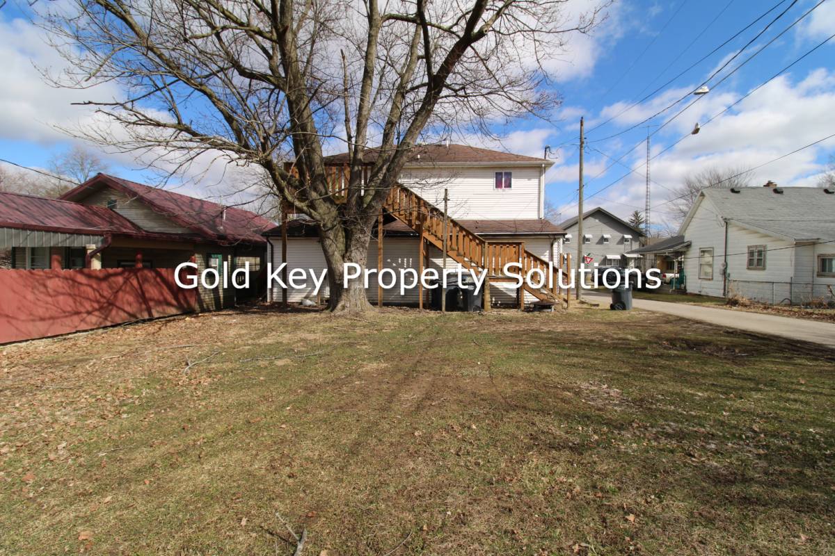 Apartment for rent at 2527 Chase St, Anderson, IN 46016