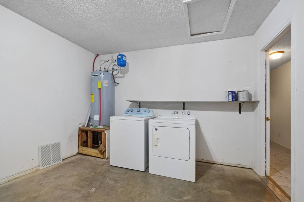 House for rent at 2845 W Riverridge Dr, Fayetteville, AR 72704