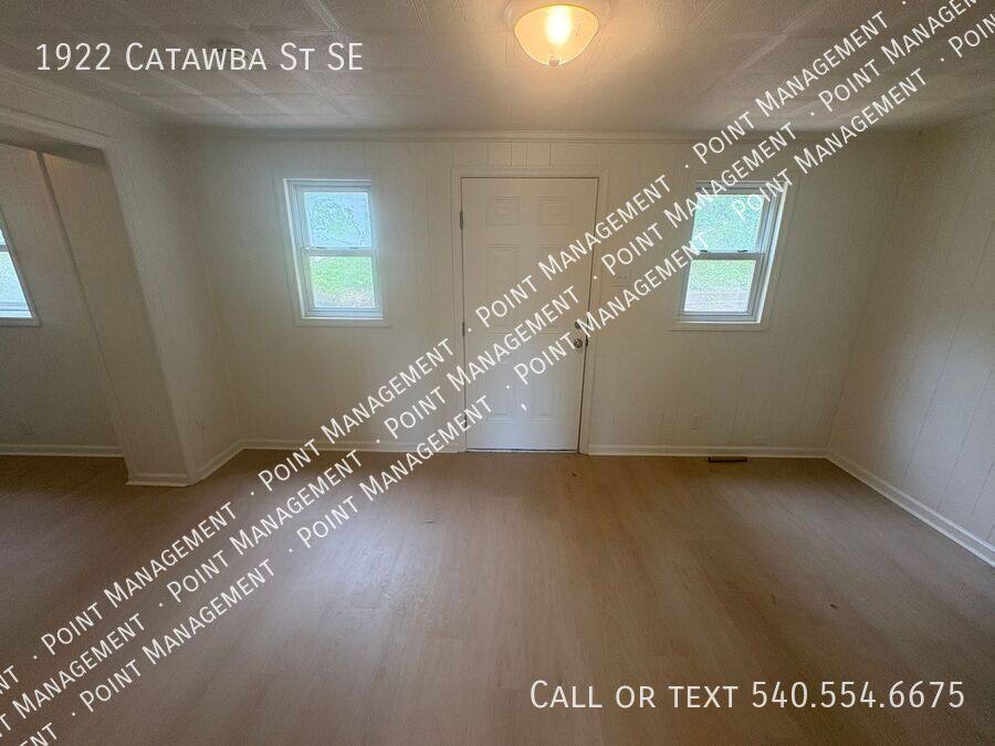House for rent at 1922 Catawba St SE, Roanoke, VA 24014