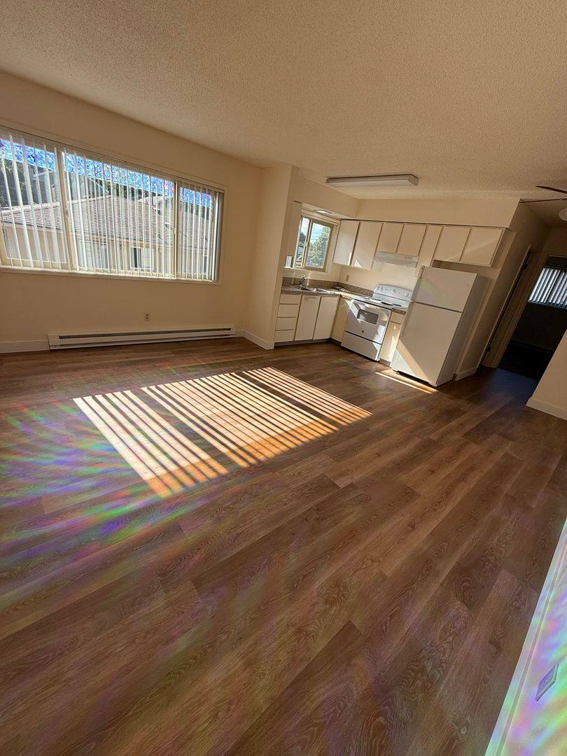 Apartment for rent at 3933 SE Francis, Portland, OR 97202