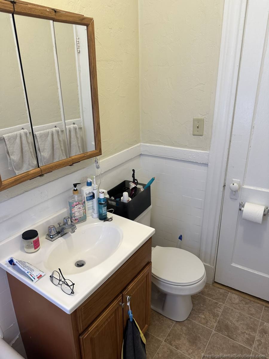Apartment for rent at 220 Kelton St #9, Allston, MA 02134