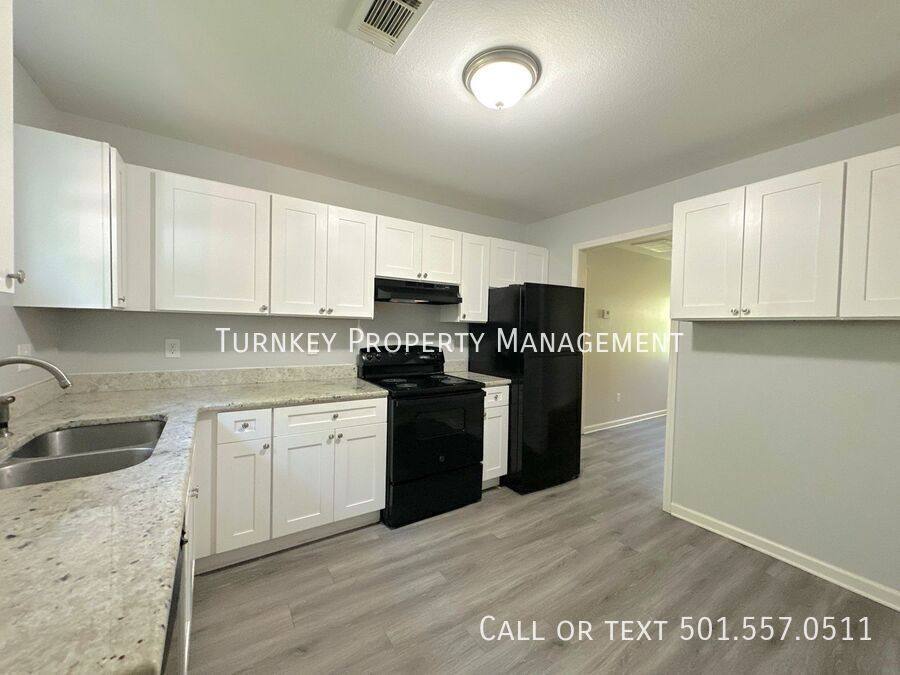 Apartment for rent at 502 Rice St, Little Rock, AR 72205