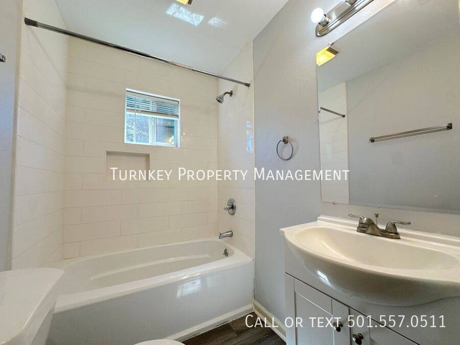 Apartment for rent at 502 Rice St, Little Rock, AR 72205