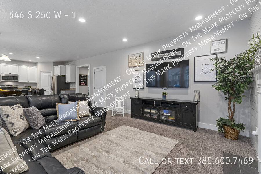 Townhouse for rent at 646 S 2250 W #1, Pleasant Grove, UT 84062
